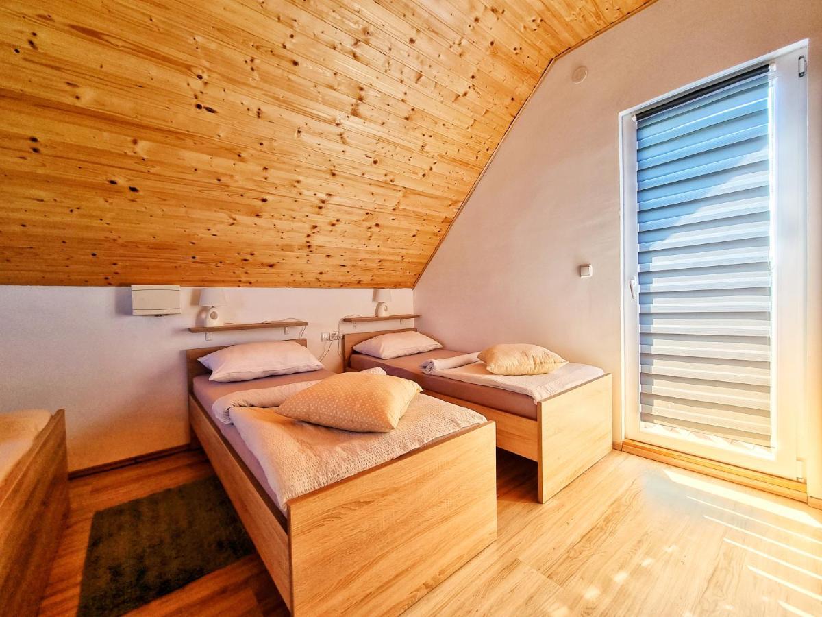Guesthouse Mreznica- Mreznicka Idila Resort Galović-Selo エクステリア 写真