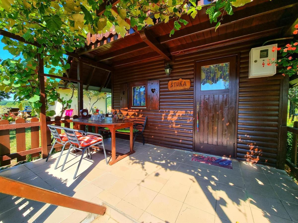 Guesthouse Mreznica- Mreznicka Idila Resort Galović-Selo エクステリア 写真