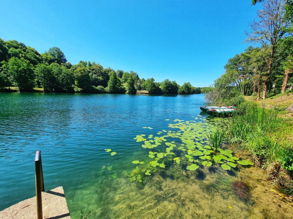 Guesthouse Mreznica- Mreznicka Idila Resort Galović-Selo エクステリア 写真